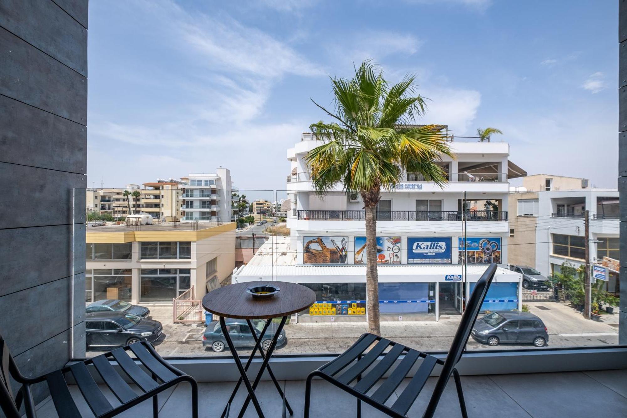 Georgiana Suites 拉纳卡 外观 照片